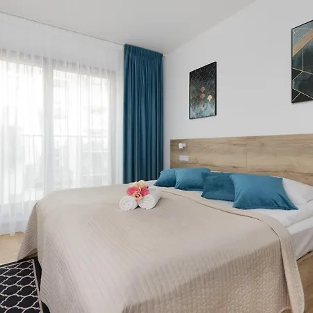 Warsaw Praga Okrzei Apartment By The River By Noclegi Renters Exterior foto